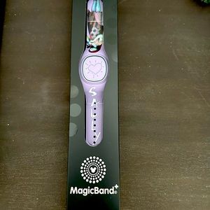 Disney magic band